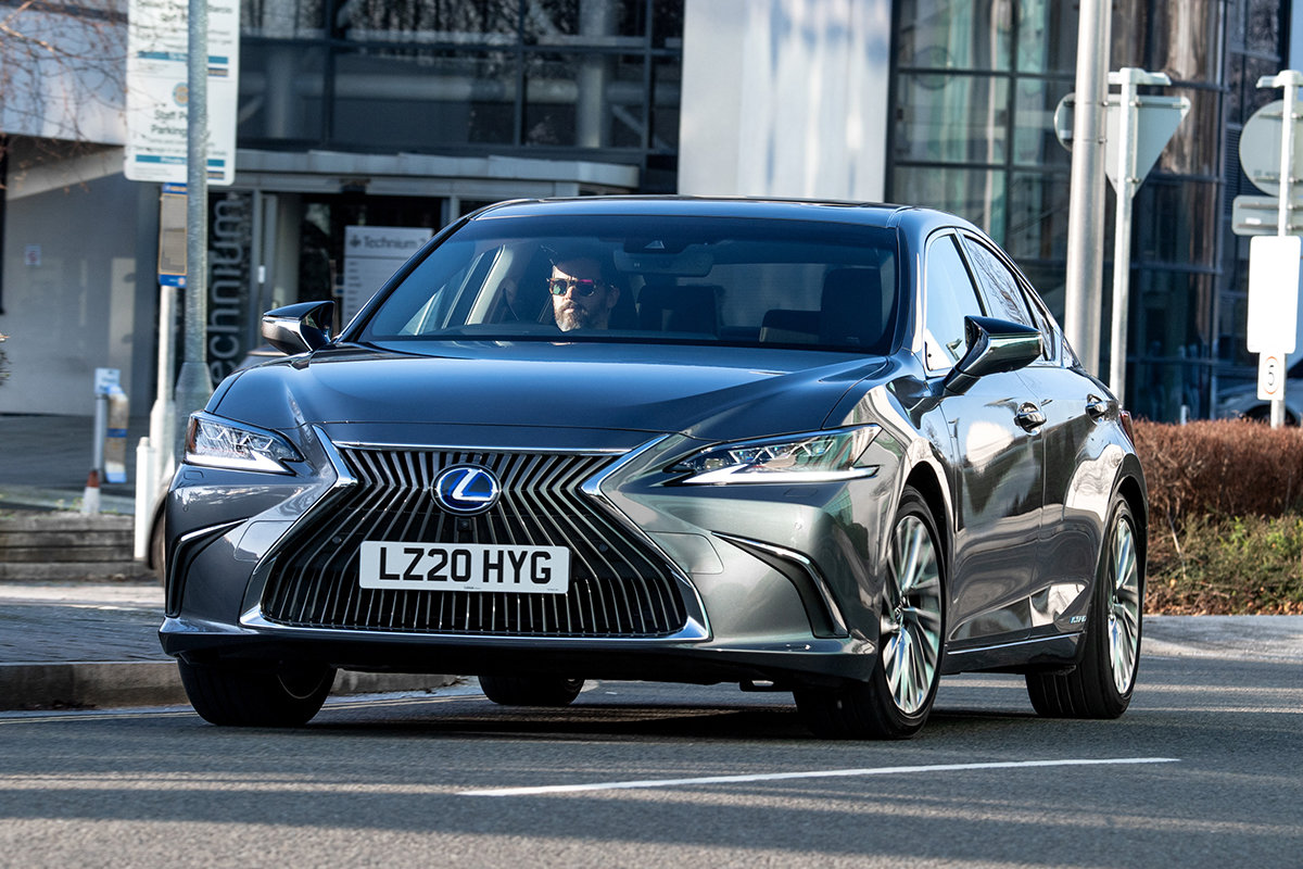 Picture of Lexus ES 300h