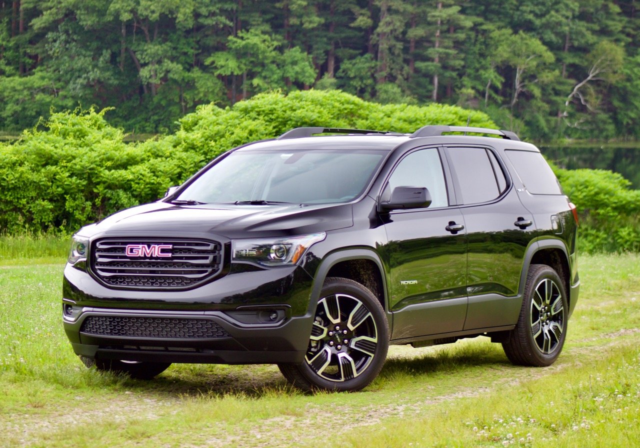 2018 GMC Acadia Review, Pricing, and Specs