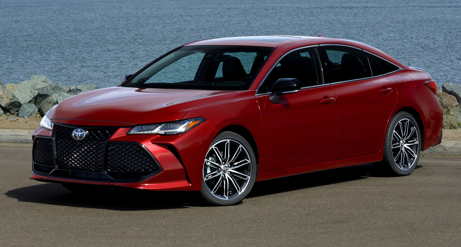 2022 Toyota Avalon Prices, Reviews, and Pictures