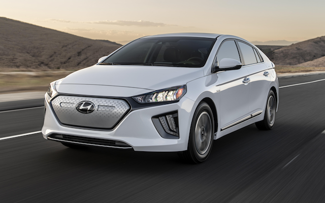 2020 Hyundai Ioniq Electric Preview summaryImage
