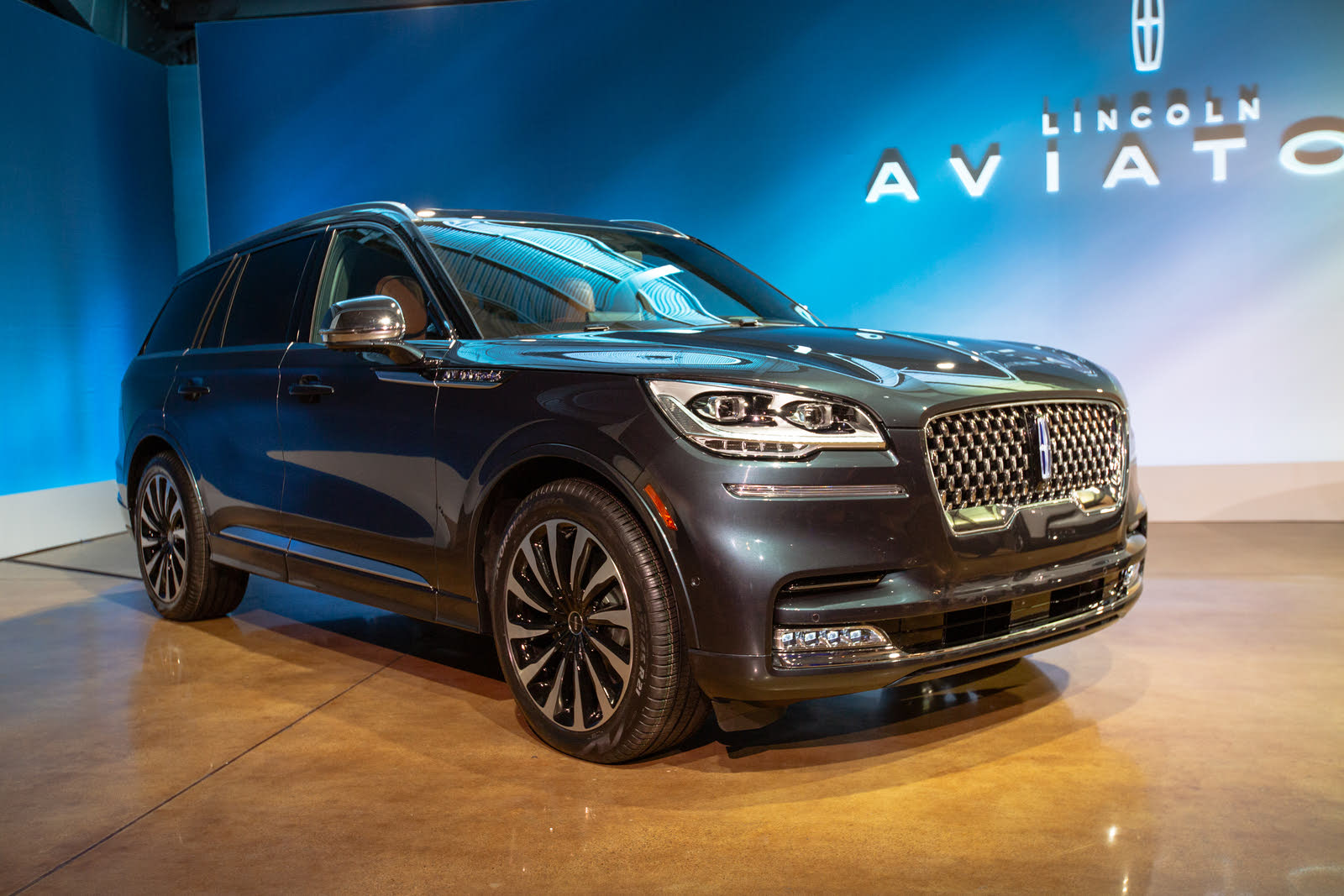 2020 Lincoln Aviator Test Drive Review