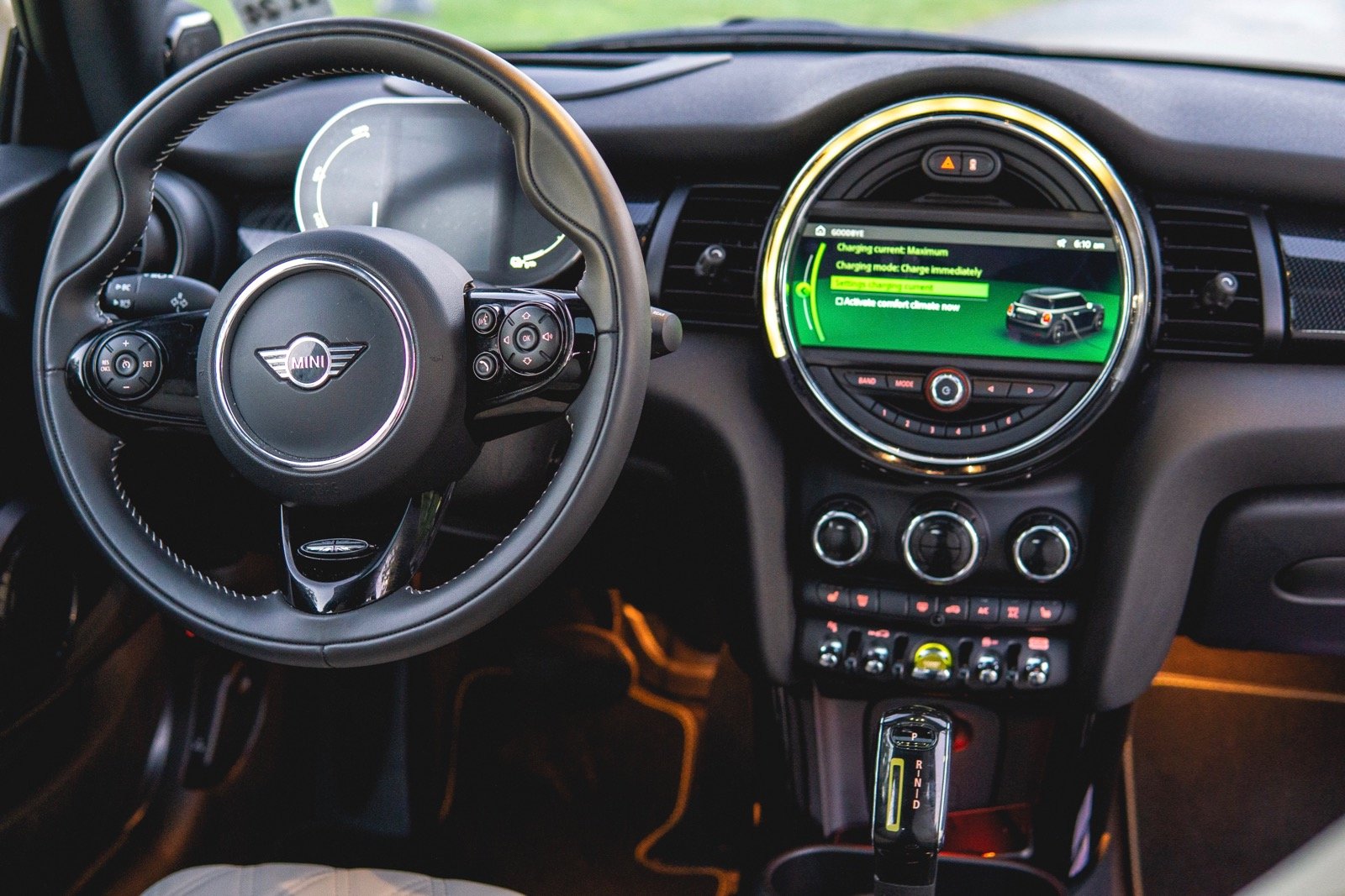 2020 MINI Cooper Test Drive Review