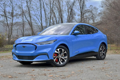 How Much Does it Cost to Charge an Electric Car?