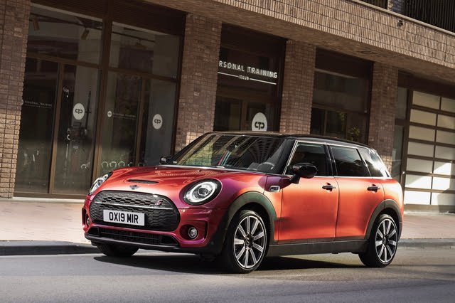 2021 MINI Cooper Clubman Preview summaryImage