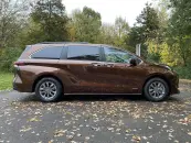 Picture of 2021 Toyota Sienna