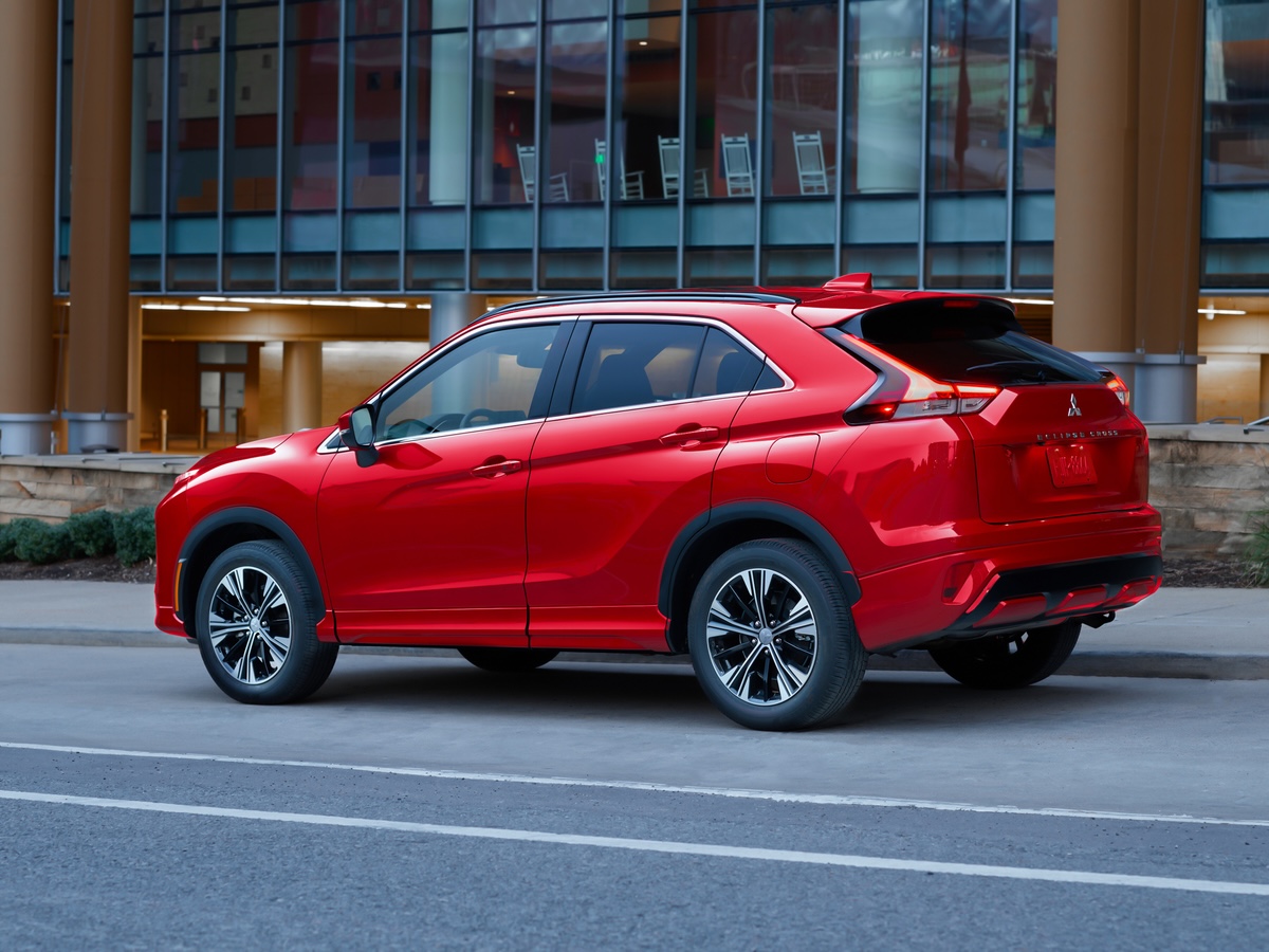 2025 Mitsubishi Eclipse Cross rear