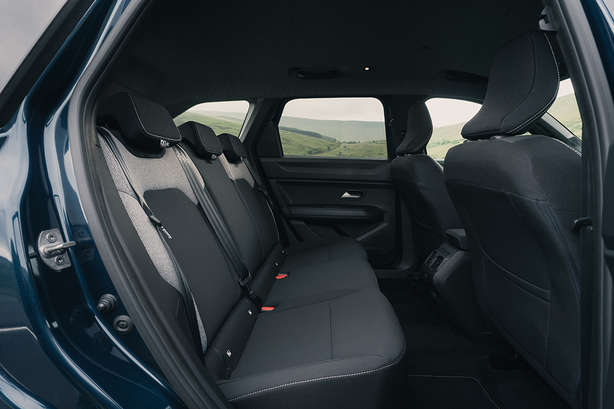 Dacia Bigster review rear seats