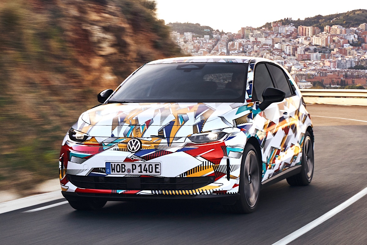 Volkswagen ID.Polo driving 3