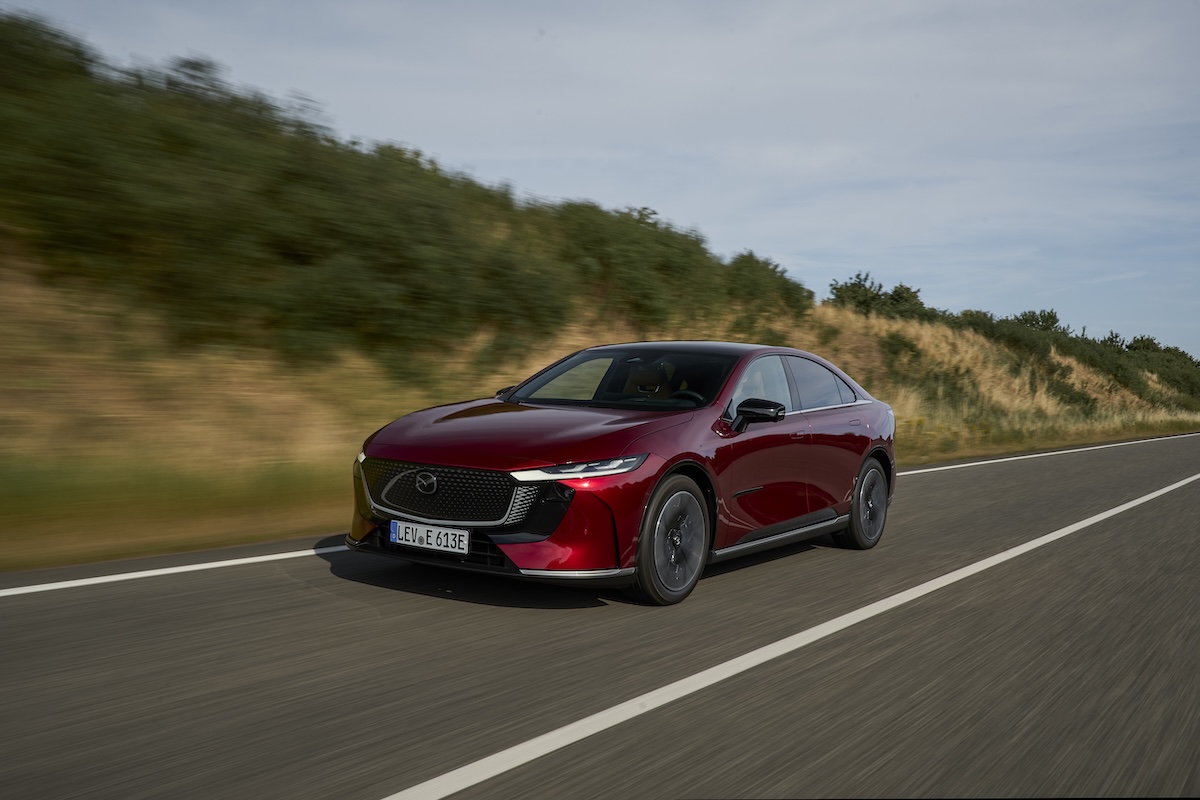 Mazda 6e front driving