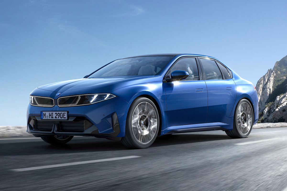 2026 BMW i3 front driving 3_4