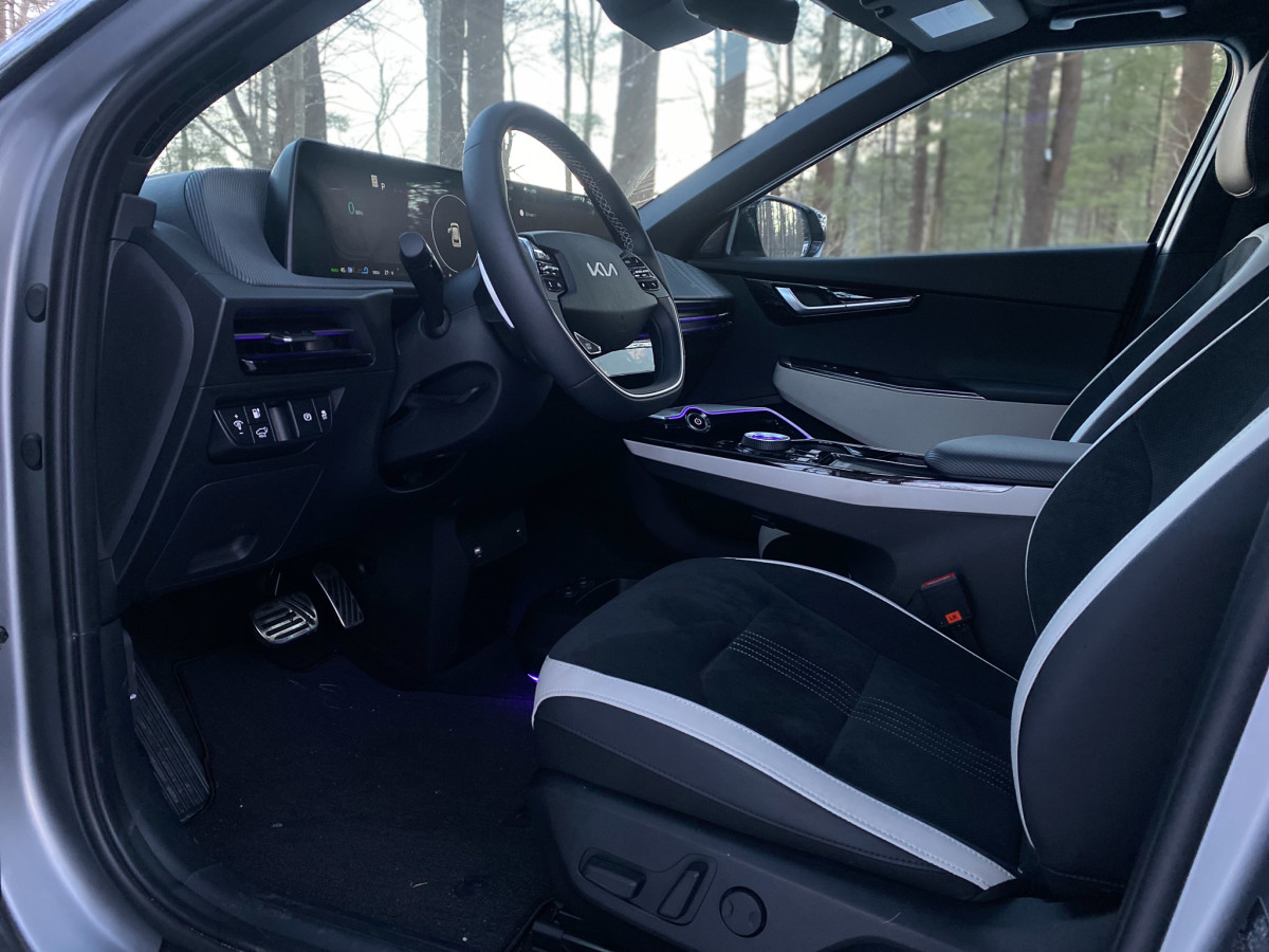 2022 Kia EV6 Test Drive Review