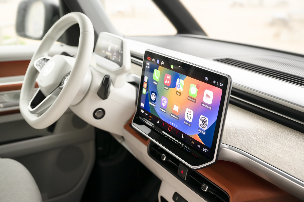2025-Volkswagen-ID.Buzz-Screens