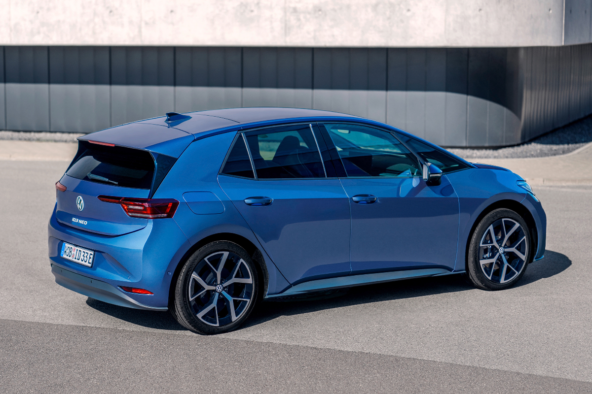2026 Volkswagen ID.3 Neo rear 3 4 1