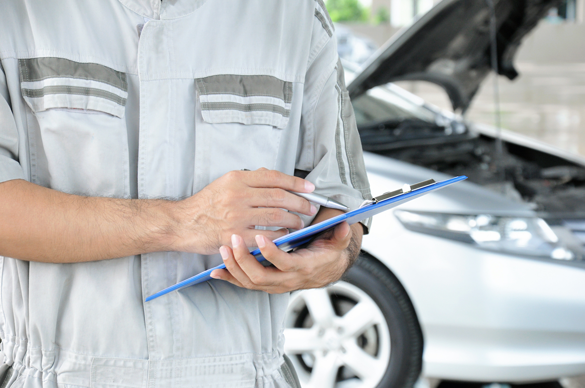 Car-inspection-clipboard