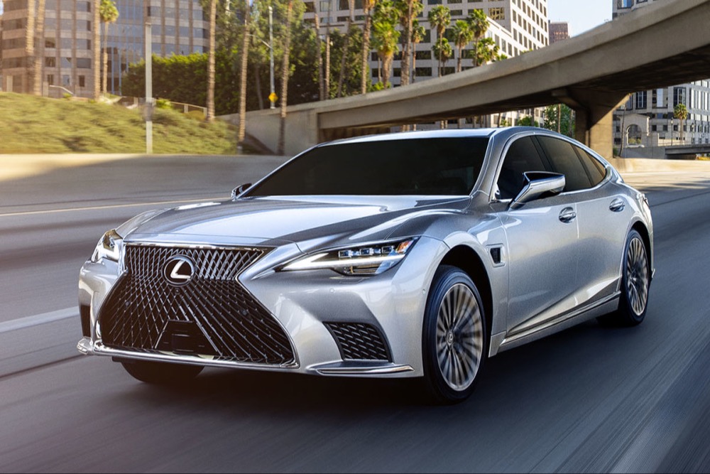 2024 Lexus LS Hybrid
