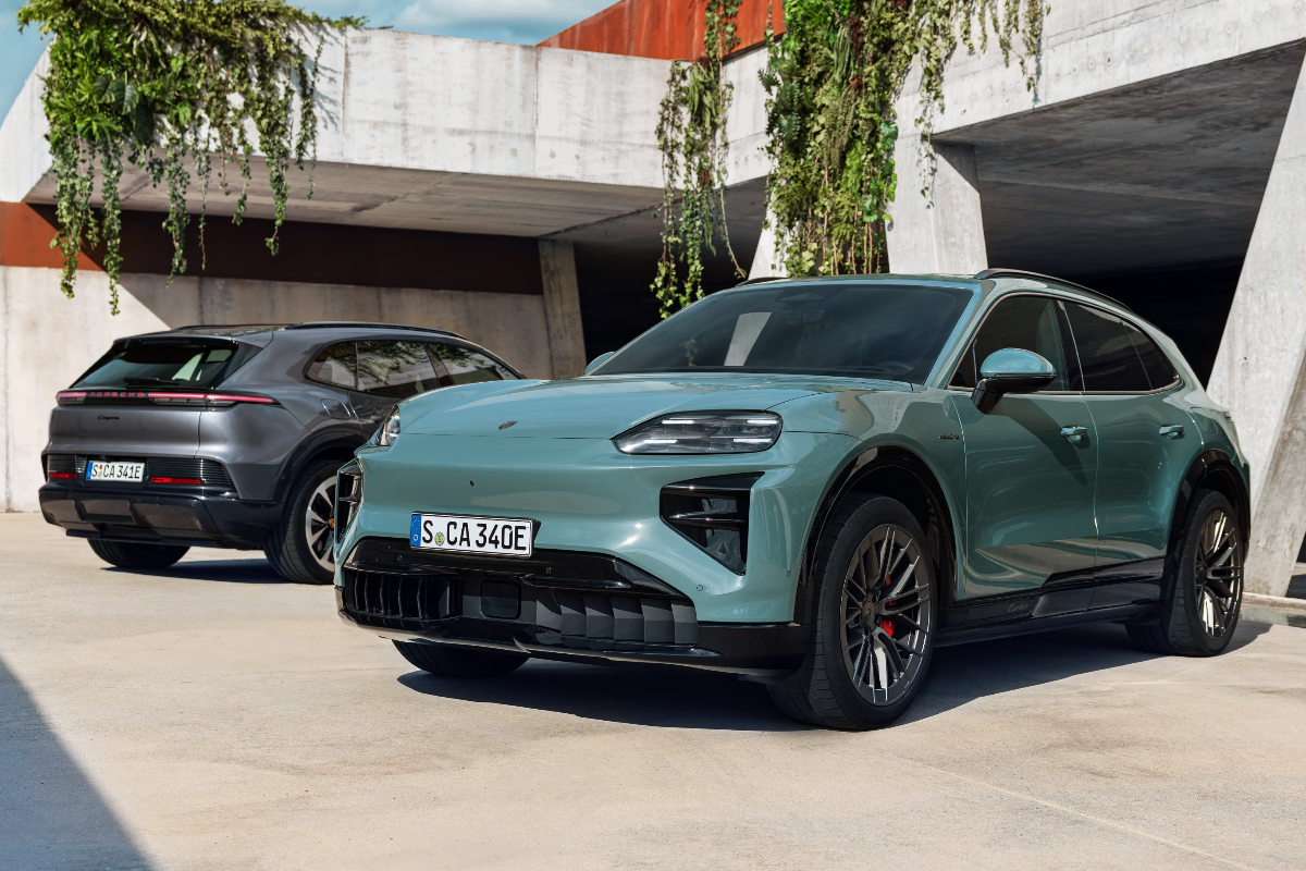 Porsche Cayenne Electric group