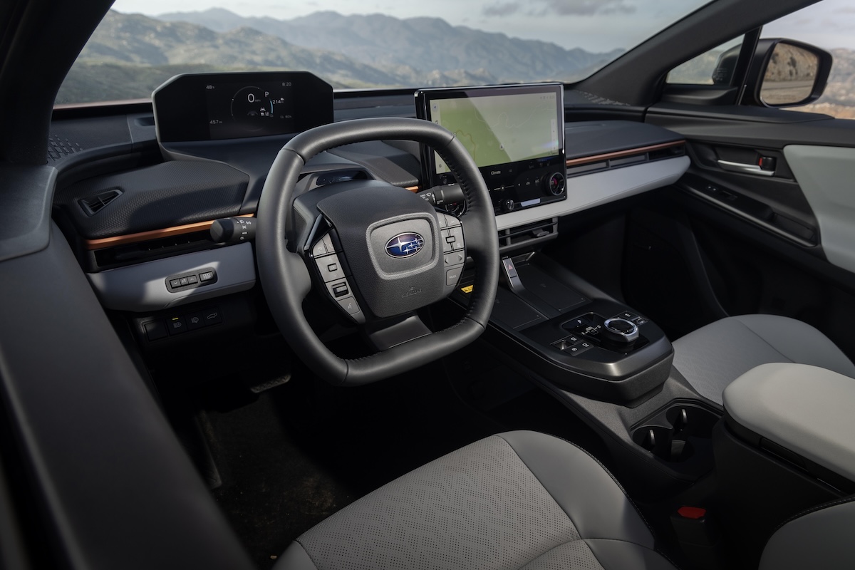 Subaru Uncharted interior