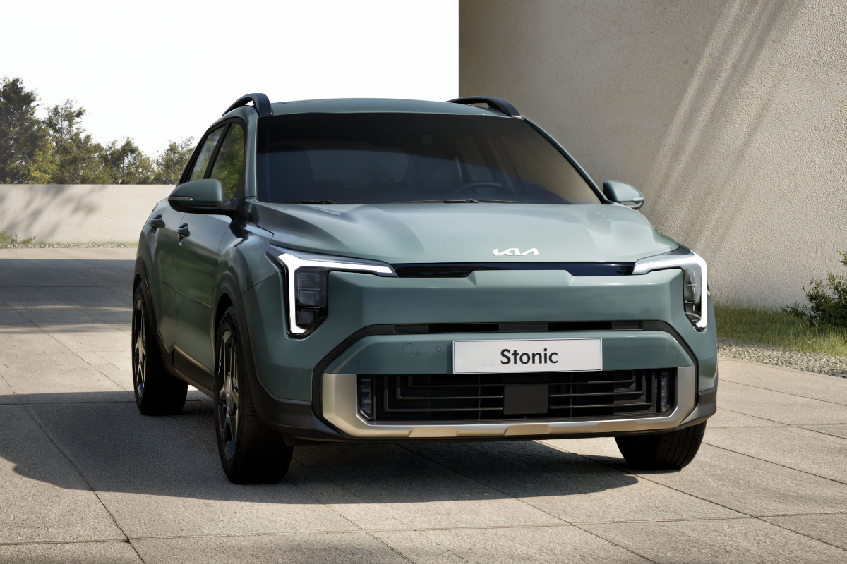 2026 Kia Stonic front 3:4