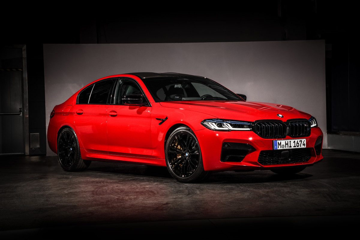 ROCKET! 2021 BMW M5 Competition Review 