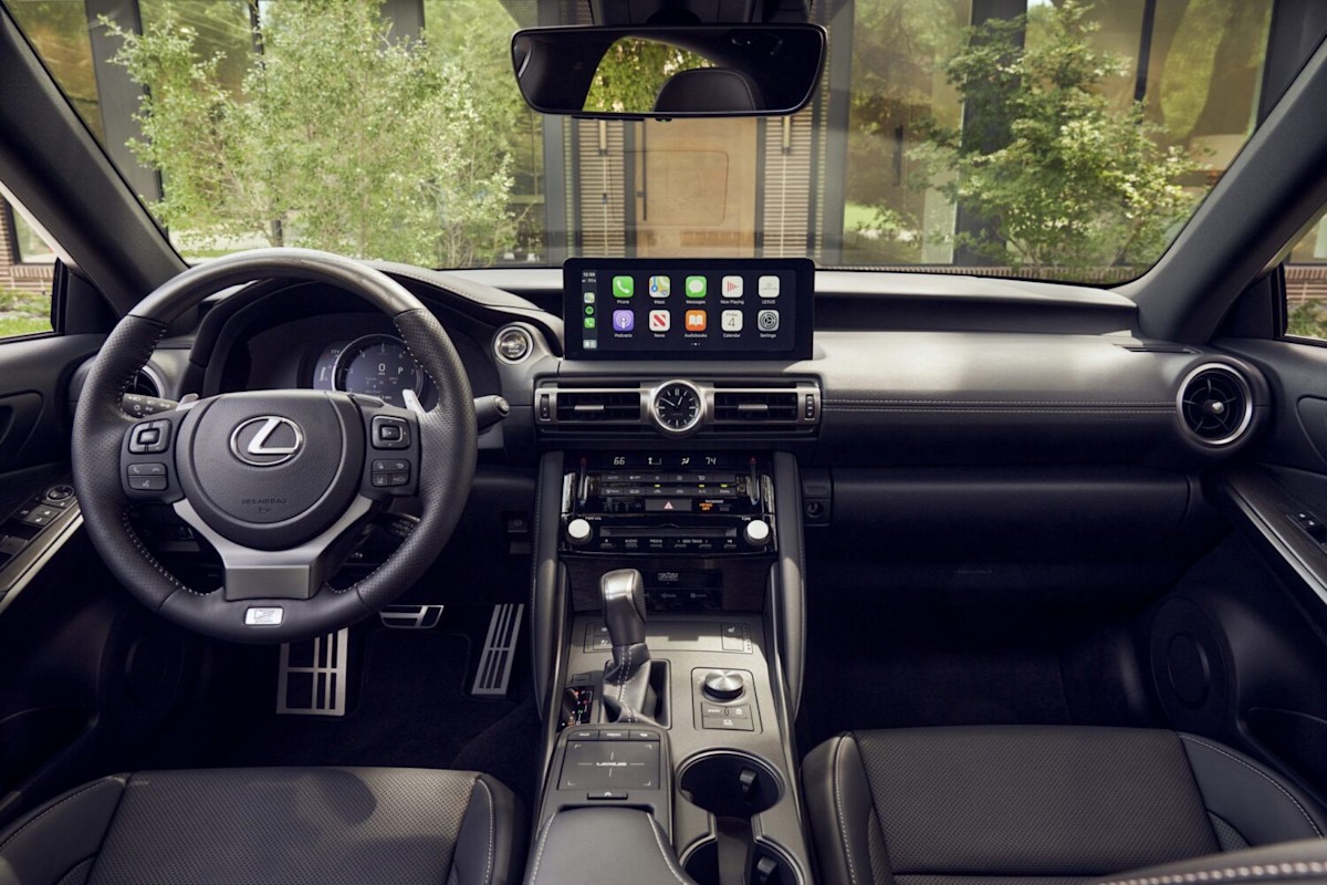 2025 Lexus IS Preview - interior