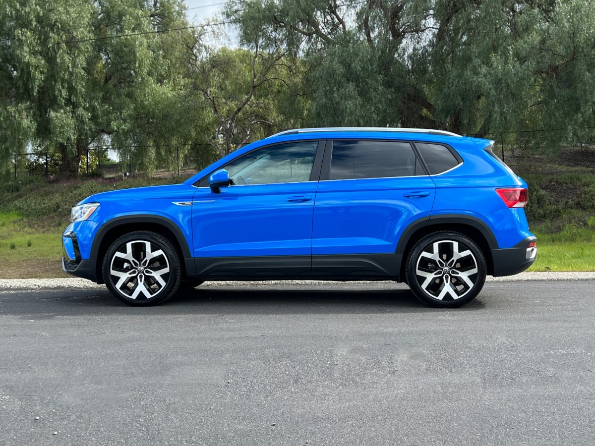 2023 Volkswagen Taos review thumbnail