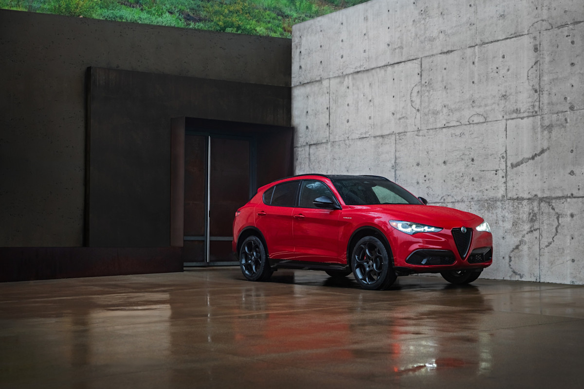 2026 Alfa Romeo Stelvia Pricing, Specs, and Release Date