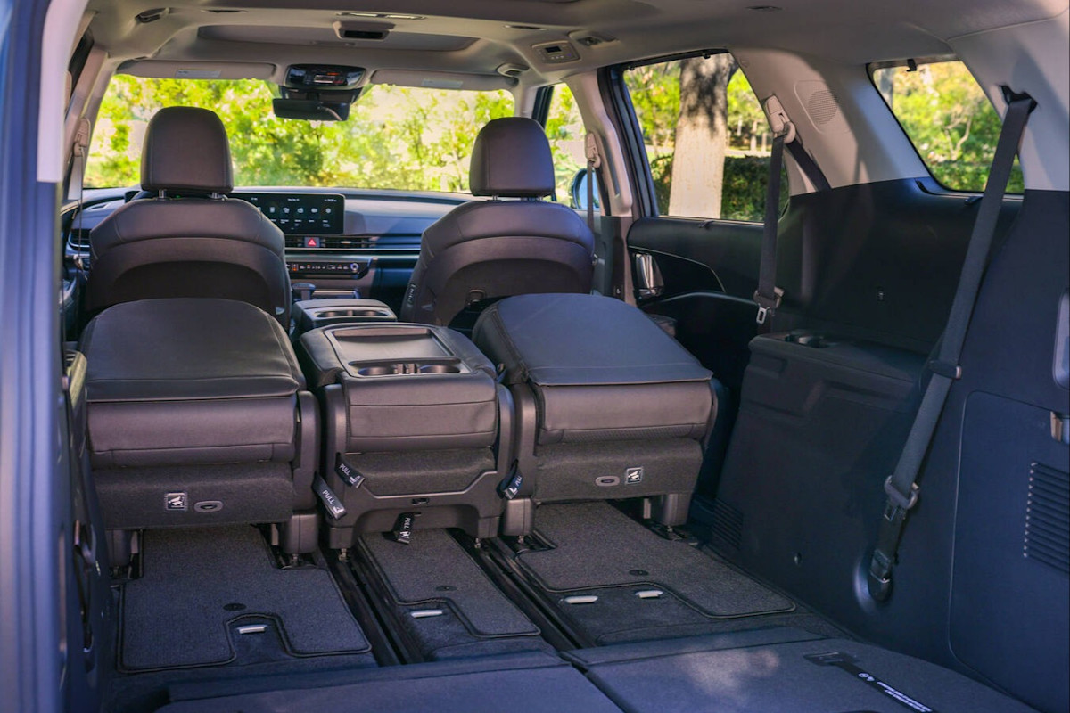 2026 Kia Carnival Preview - interior