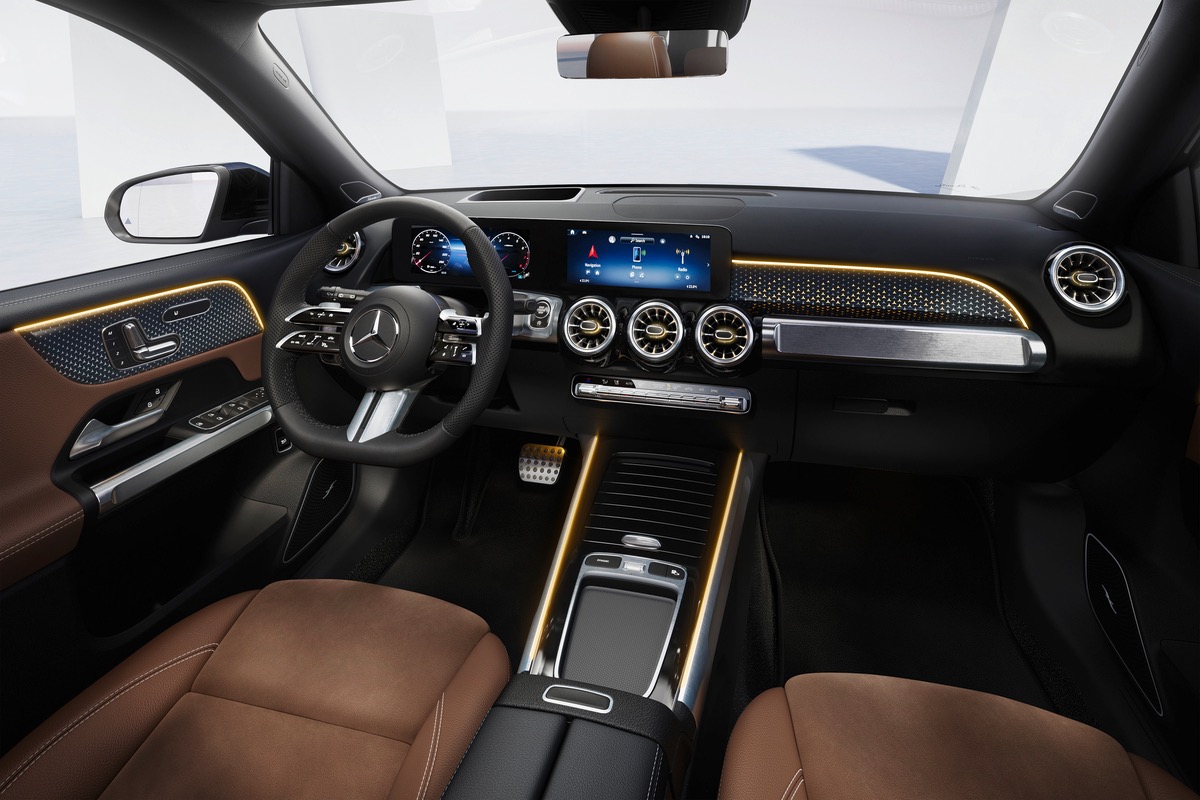 2026 Mercedes-Benz GLB Preview - interior
