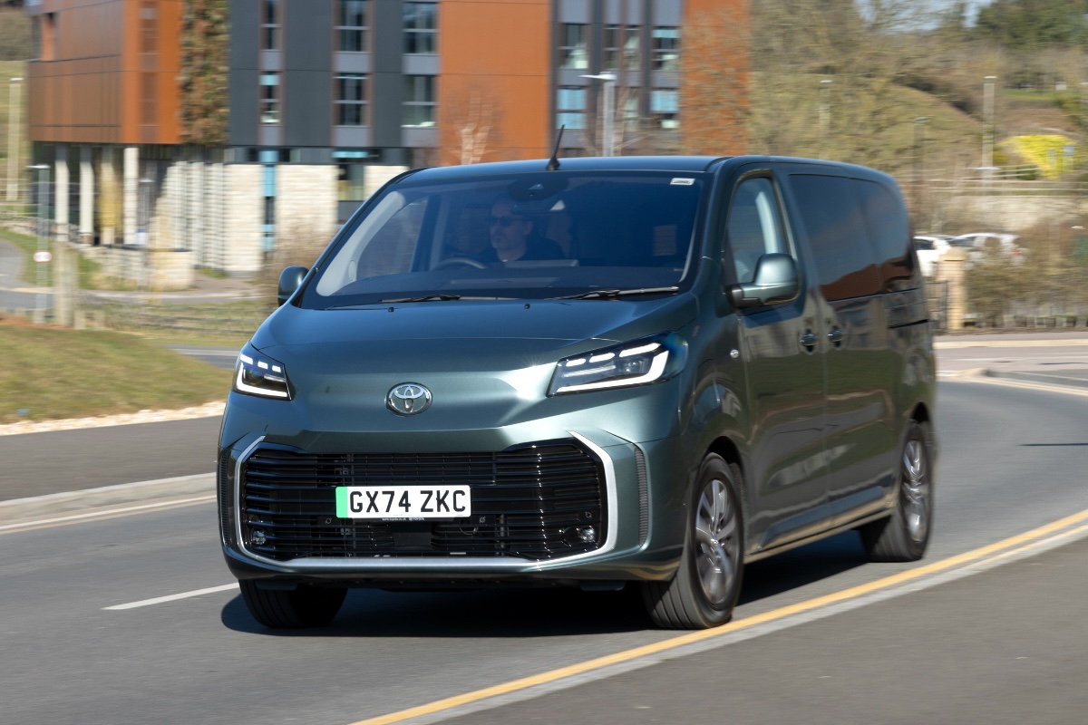 Toyota Proace Verso 2024