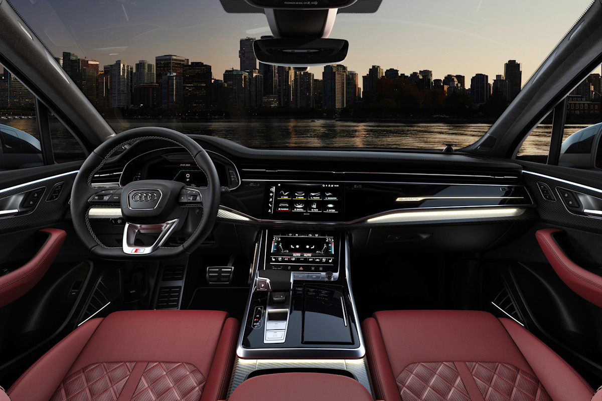 2025 Audi SQ7 Preview - interior