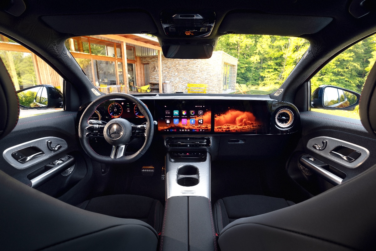 2026 Mercedes-Benz GLA dashboard