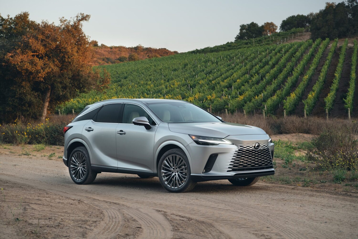 2026 Lexus RX Hybrid Preview - summary