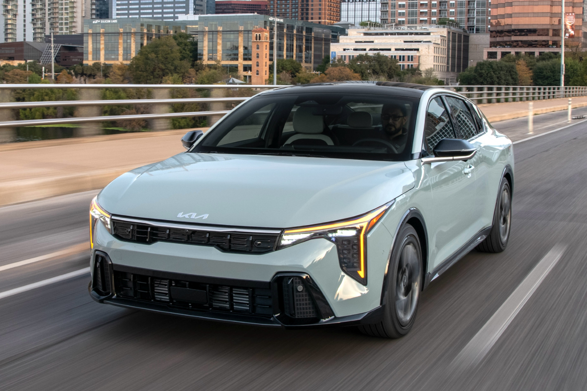 2025 Kia K4