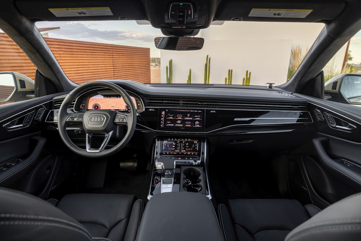 2025 Audi Q8 Preview - interior