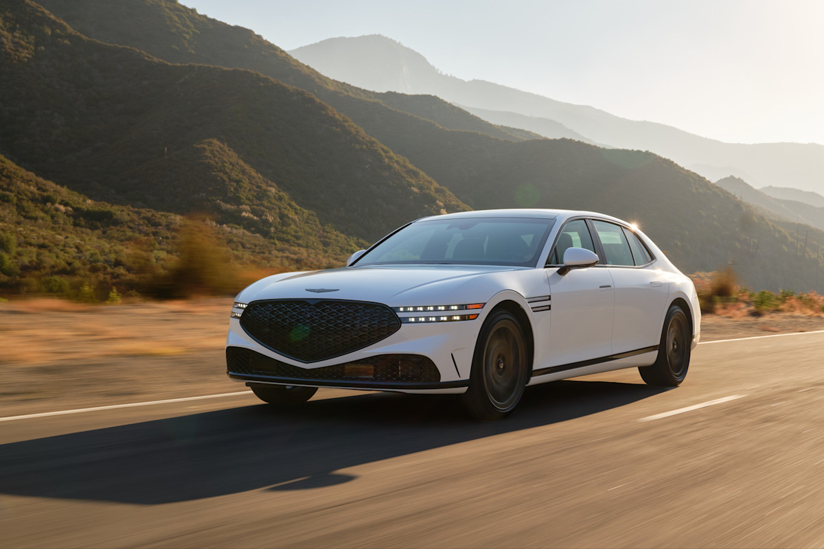 2026 Genesis G90 Pricing, Specs, and Release Date