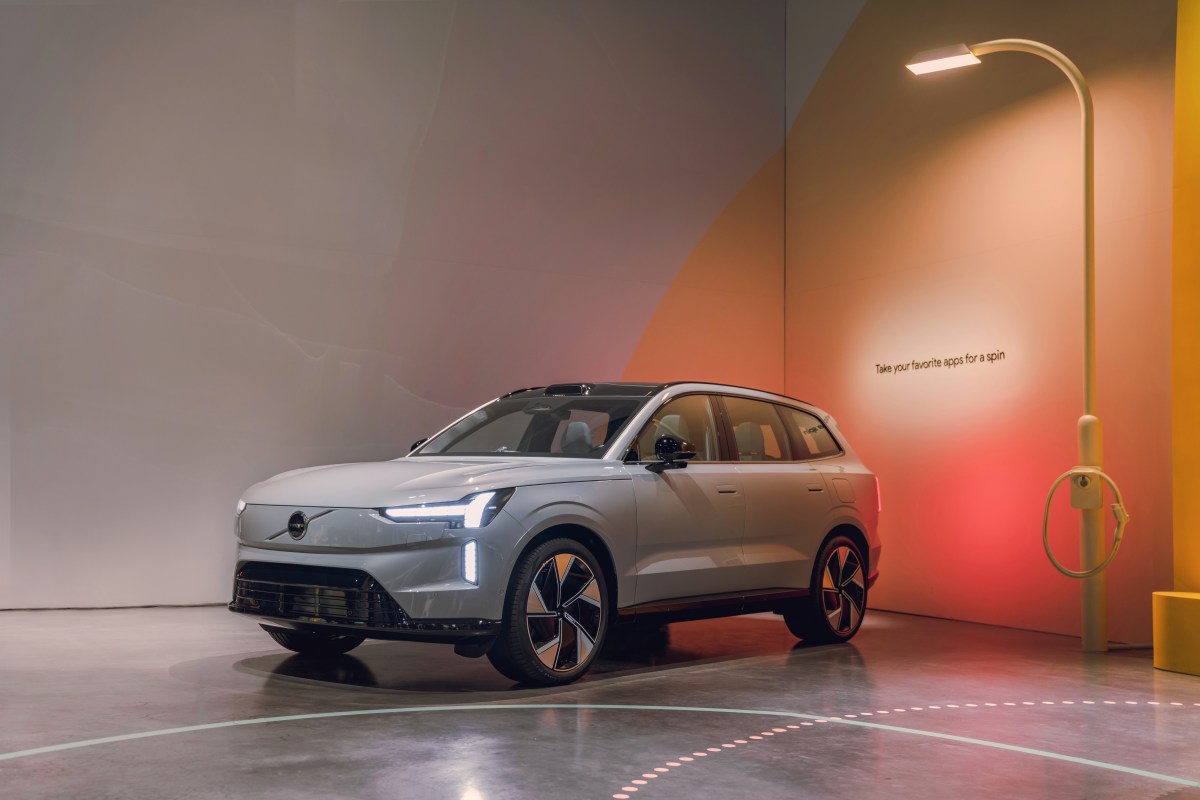 2024 Volvo EX90