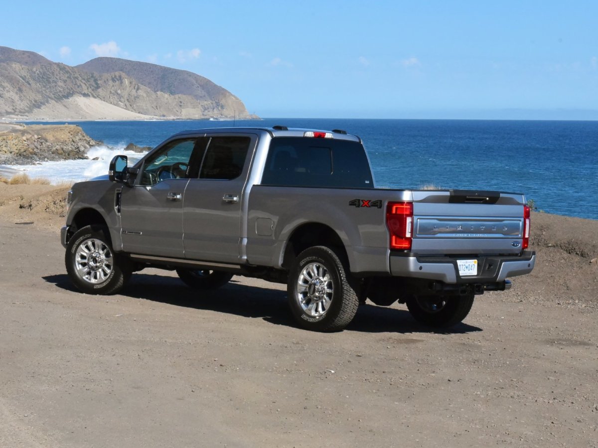 2021 Ford F-350 Super Duty Test Drive Review