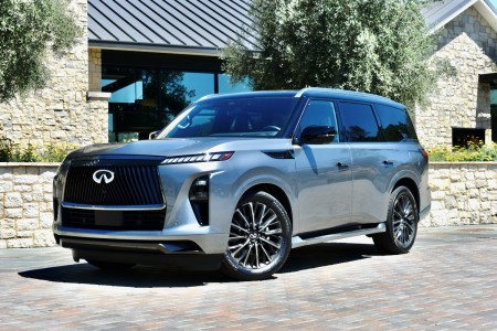 2025 Infiniti QX80 Review and Video