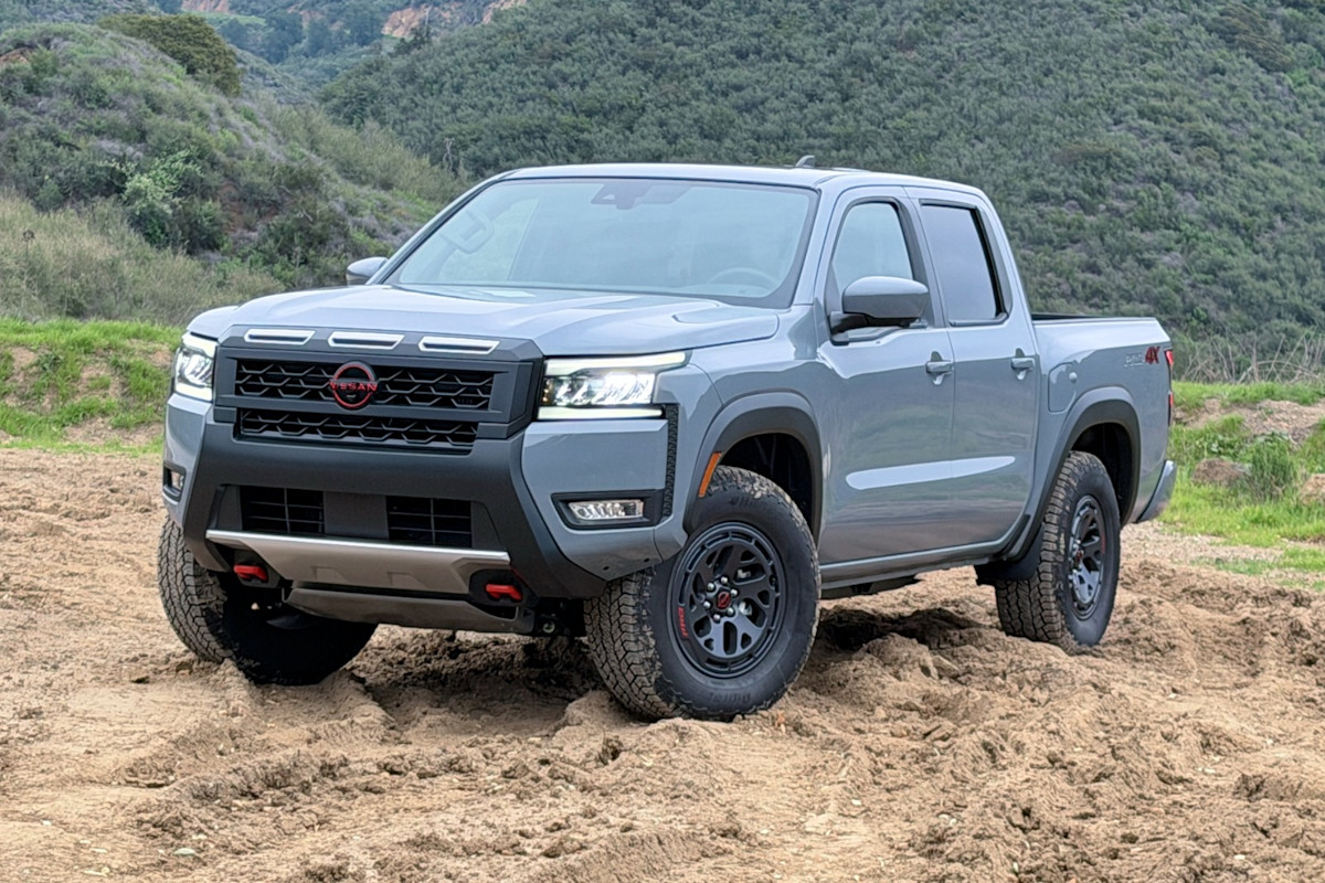 Picture of 2026 Nissan Frontier