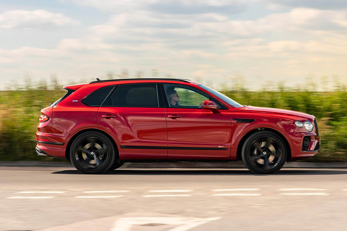 Bentley Bentayga front driving