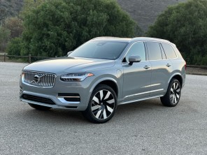 Volvo XC90 image