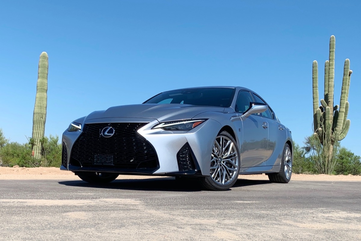 2022 Lexus IS