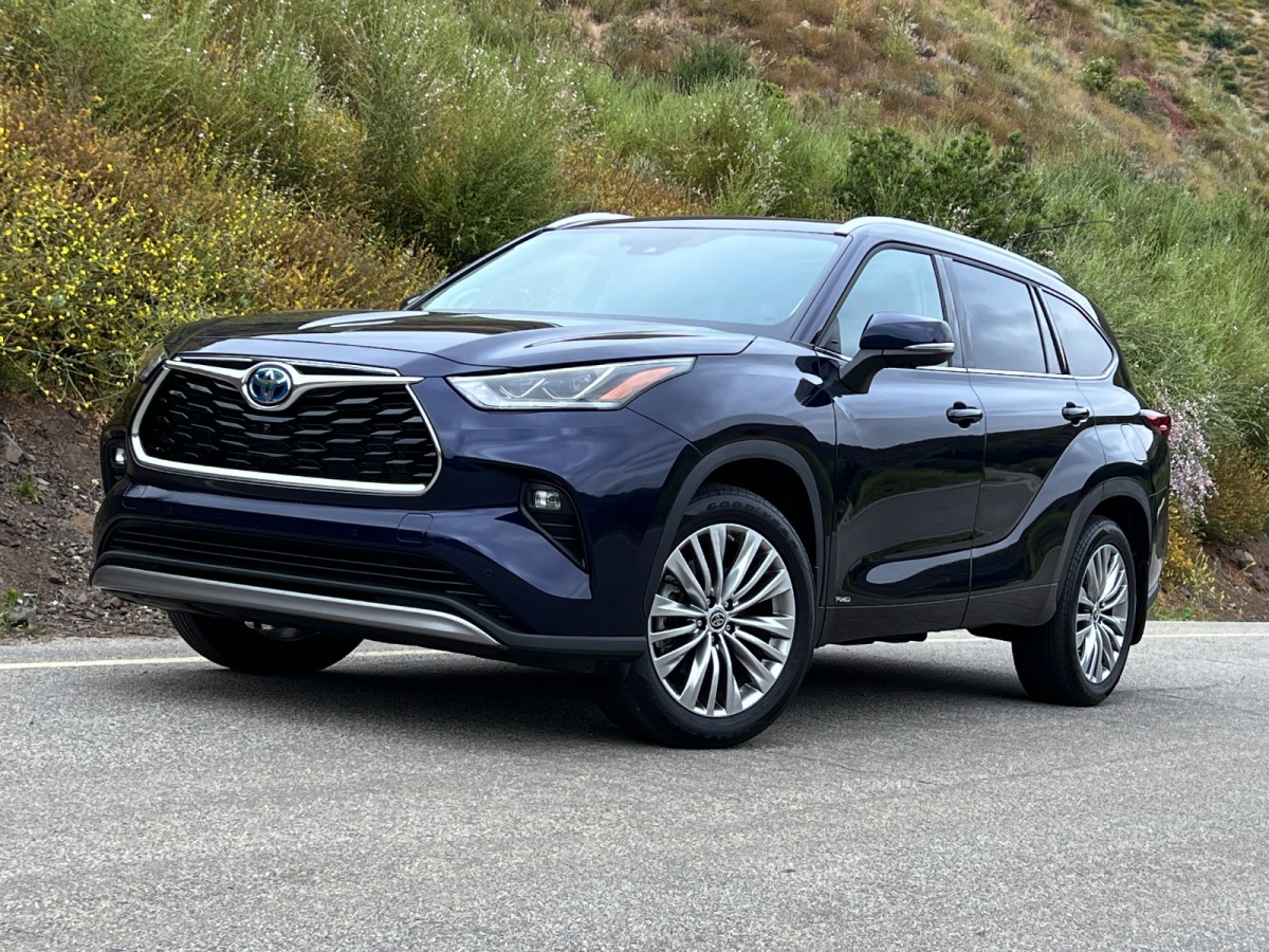 2023 Toyota Highlander Hybrid: Prices, Reviews & Pictures - CarGurus