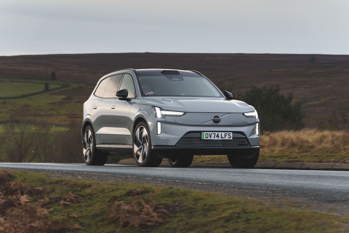 Volvo EX90 front driving