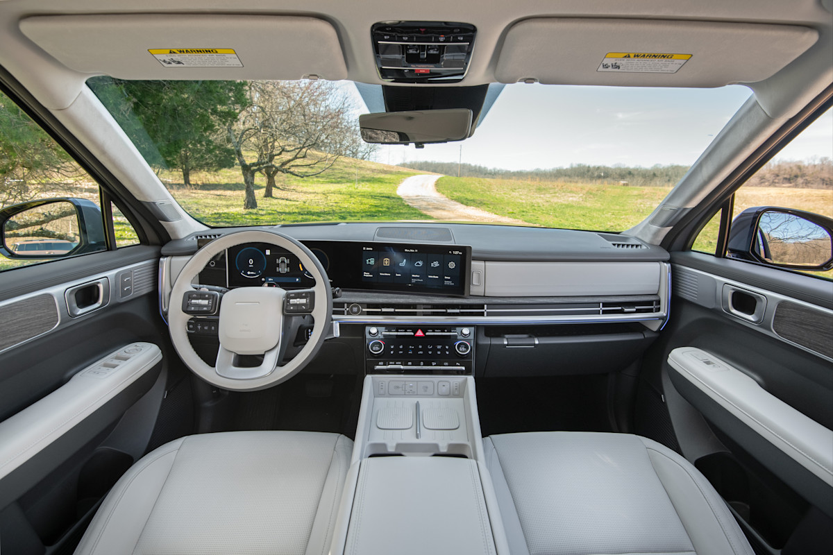 2026 Hyundai Santa Fe Preview - interior