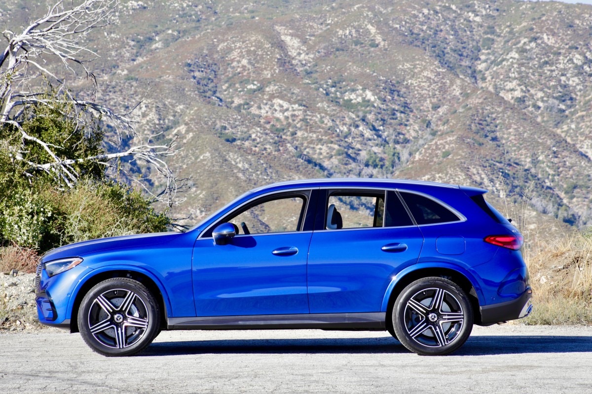 2025 Mercedes-Benz GLC-Class Review Thumbnail