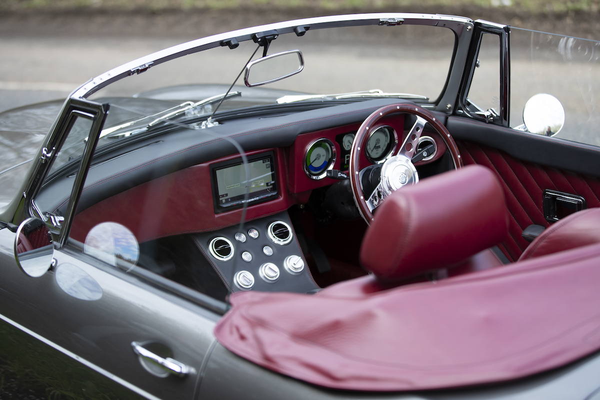 Electric classic RBW e Roadster interior