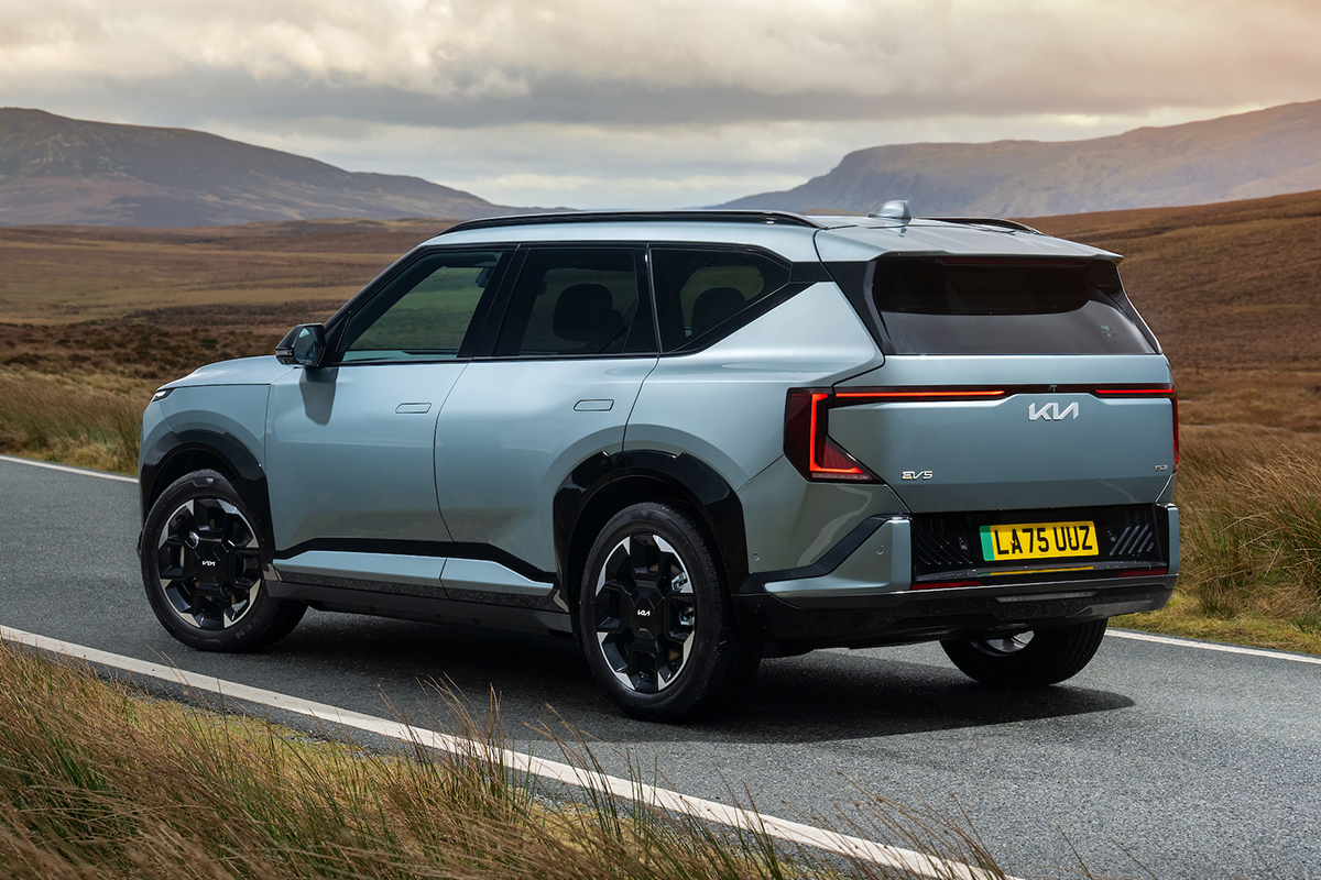 kia ev5 front driving