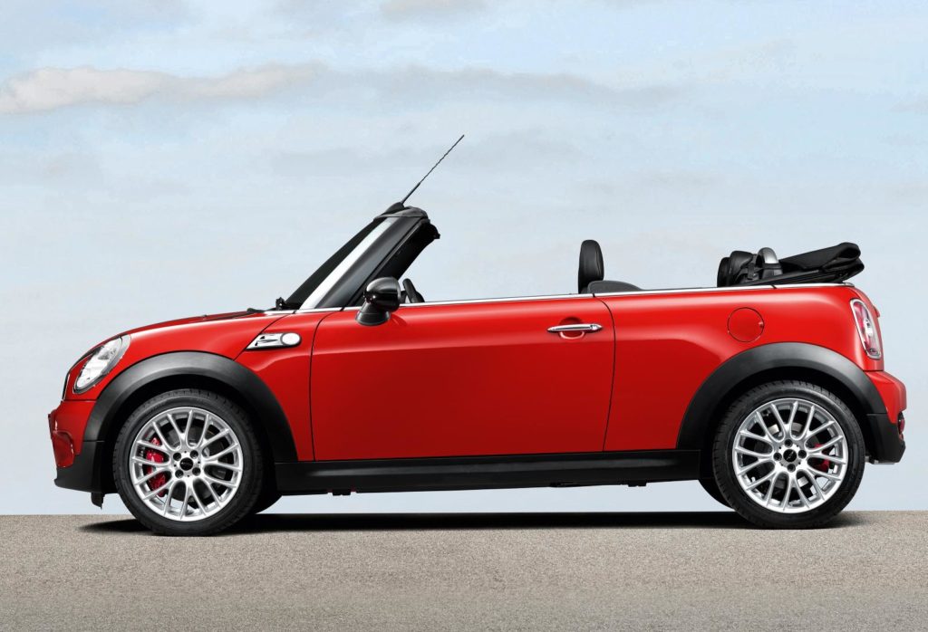 Why Winter is the Perfect Time to Buy a Convertible MINI Convertible