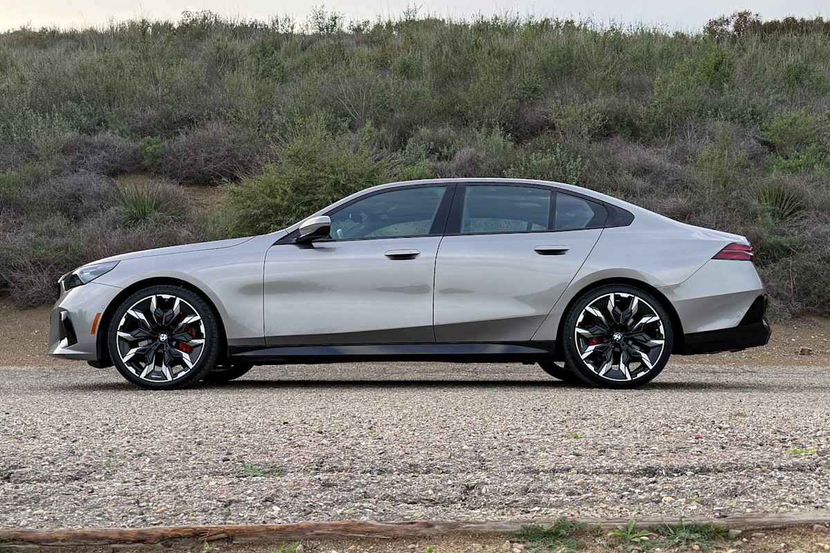 2026 BMW 5 Series Review Thumbnail